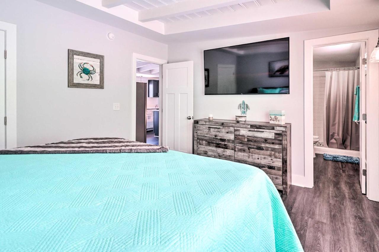 Modern Oak Island Escape 1 Mile To Long Beach! Екстериор снимка